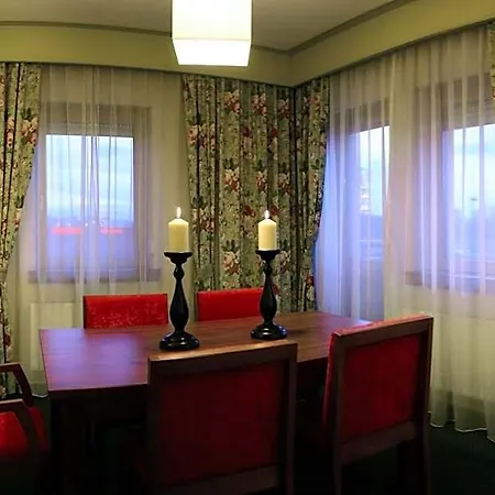Ahotel Czechowice-Dziedzice
